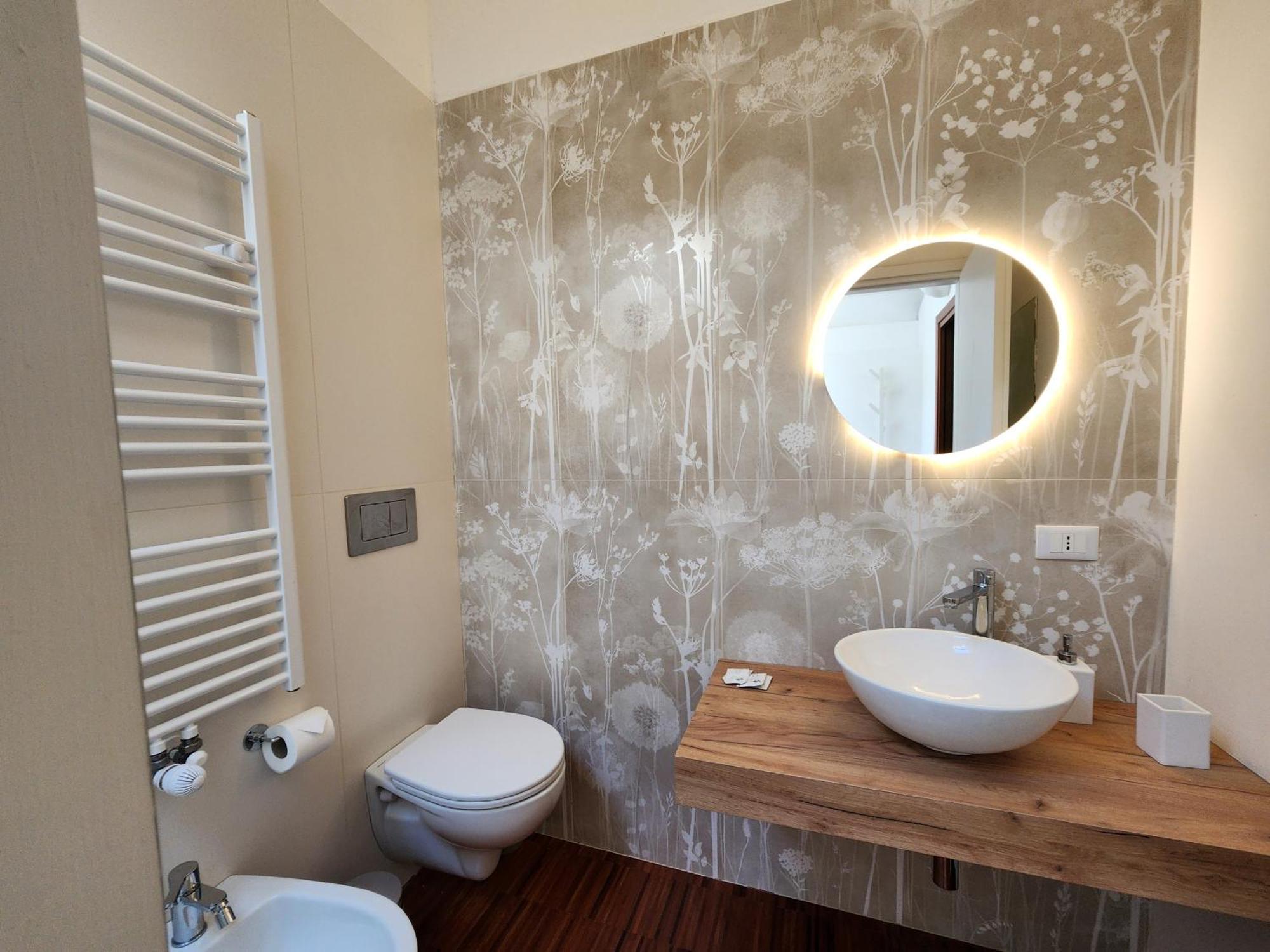 Gaia Suites - A Due Passi Dal Centro - Parcheggio Privato Турин Екстер'єр фото