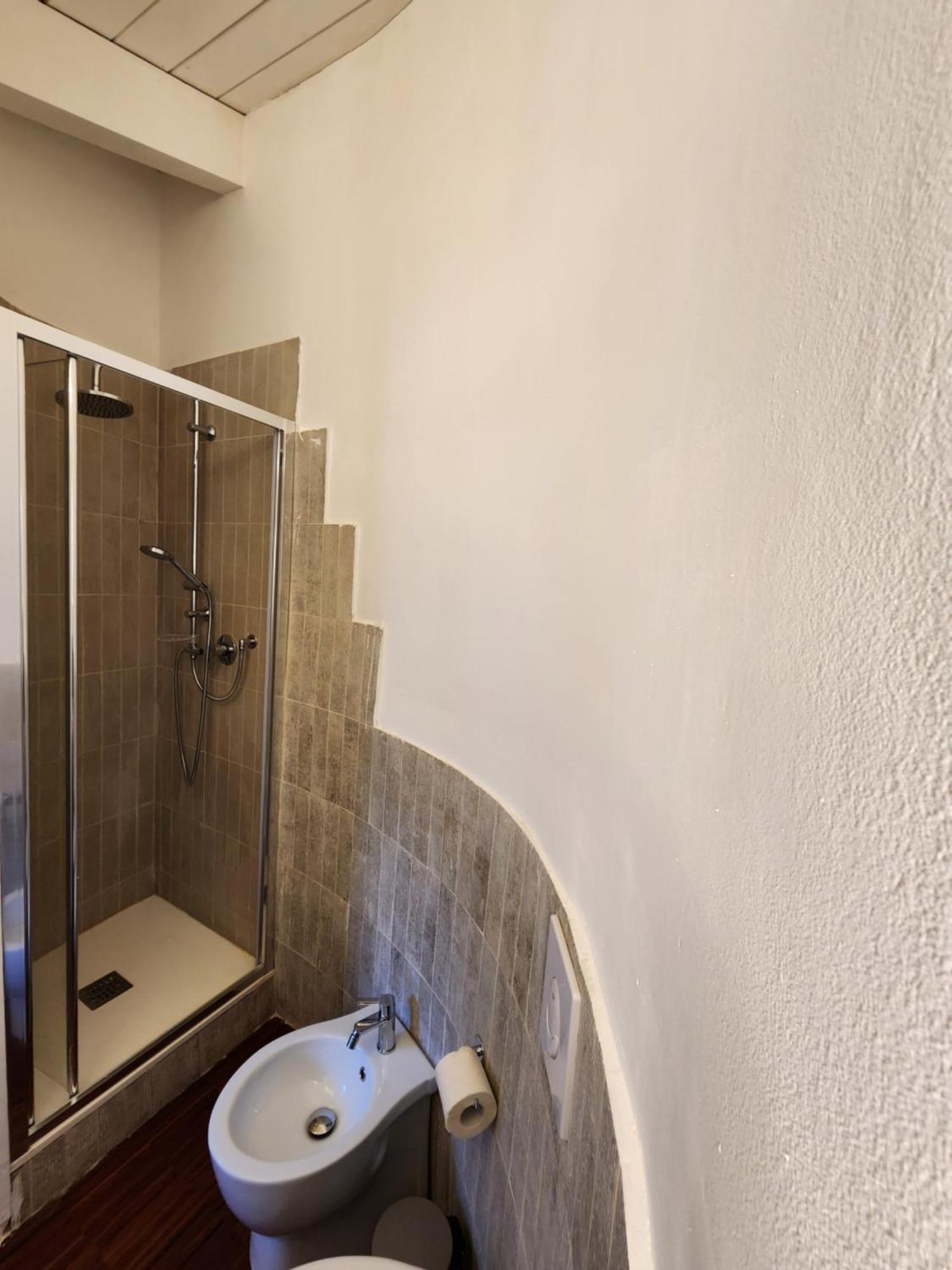 Gaia Suites - A Due Passi Dal Centro - Parcheggio Privato Турин Номер фото